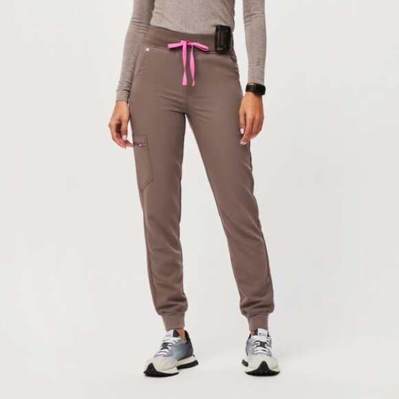Figs Smokey Taupe RARE Zamora Jogger MP Medium Petite EUC - Picture 1 of 5